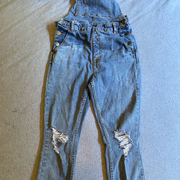 RVCA Skinny Jean Overalls - Picture 4 of 7